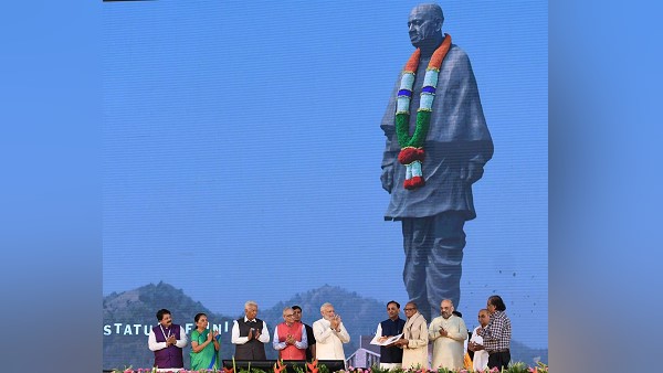 स्टैच्यू ऑफ लिबर्टी के बराबर पयर्टक आ रहे यहां