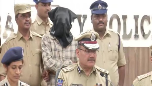पेमेंट को लेकर हुआ था विवाद