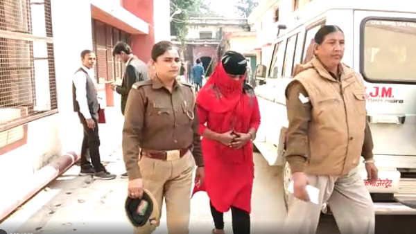 swami chinmayanand case girl student present cjm court swami chinmayanand case girl student present cjm court