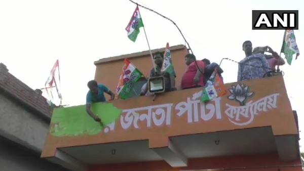इन चार दफ्तरों पर कब्जा