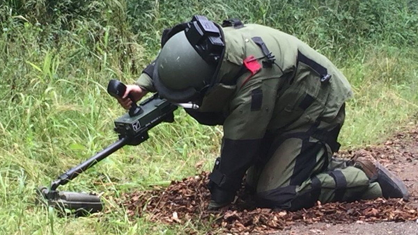CRPF detected huge IED planted by Maoists in Kondaswali Chhattisgarh CRPF detected huge IED planted by Maoists in Kondaswali Chhattisgarh