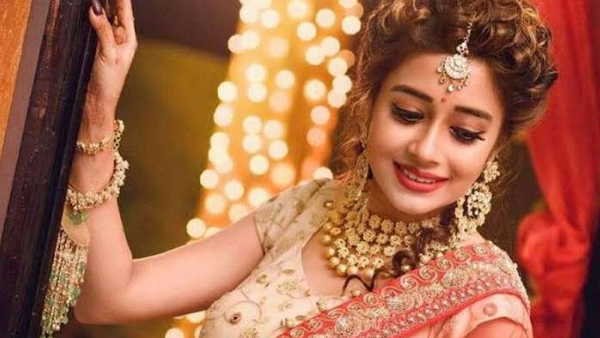 बॉलीवुड में भी कर चुकीं है काम