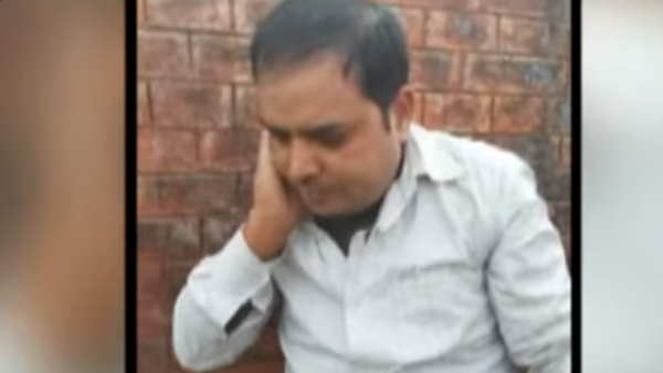 darbhanga lalit narayan university girls beaten to man for eve teasing darbhanga lalit narayan university girls beaten to man for eve teasing
