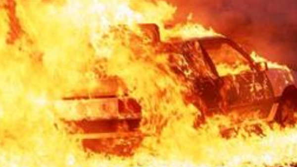 uttarkashi girl burnt alive in car teenagers escaped uttarkashi girl burnt alive in car teenagers escaped