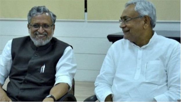 बिहार के मुख्यमंत्री नितिश कुमार के साथ सुशील कुमार मोदी बिहार के मुख्यमंत्री नितिश कुमार के साथ सुशील कुमार मोदी