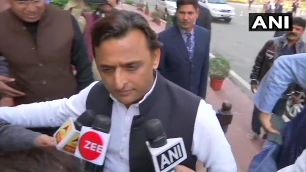Akhilesh Yadav said samajwadi party will oppose Citizenship Amendment Bill 2019 it at all costs Akhilesh Yadav said samajwadi party will oppose Citizenship Amendment Bill 2019 it at all costs