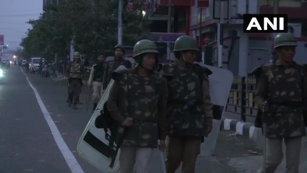नए एक्ट को लेकर असम में भारी विरोध प्रदर्शन