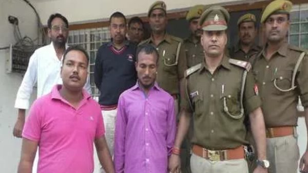 युवक, उसकी पत्नी और बेटी की हत्या