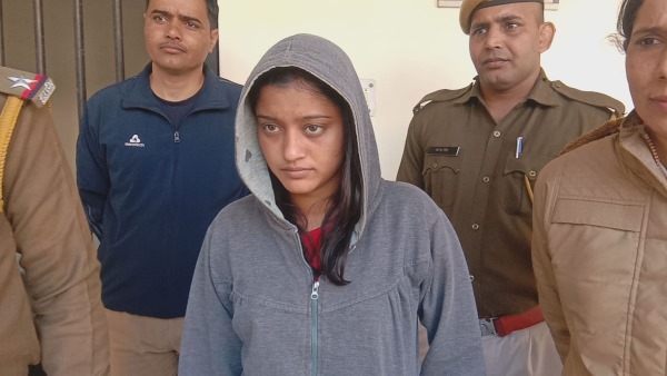 पति को छोड़ पीहर आ गई पत्नी