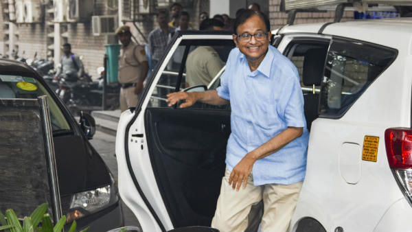 चिदंबरम को इन शर्तों पर मिली बेल