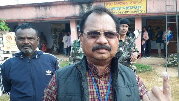 Jharkhand BJP President Laxman Giluwa tendered his resignation from the post Jharkhand BJP President Laxman Giluwa tendered his resignation from the post