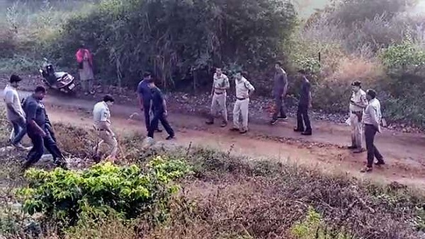 'हैदराबाद पुलिस को बधाई देता हूं'