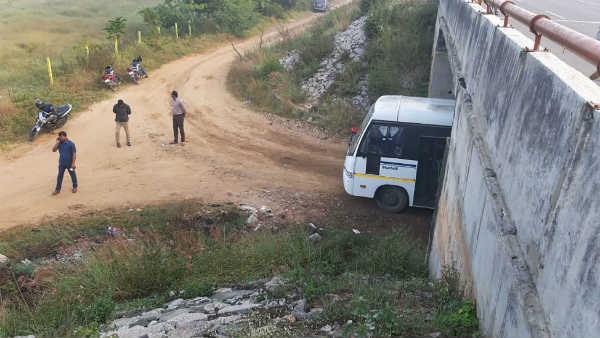 तेलंगाना उच्च न्यायालय में चल रहा है केस
