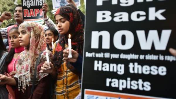 हैदराबाद मर्डर: पहचान उजागर करने के खिलाफ याचिका