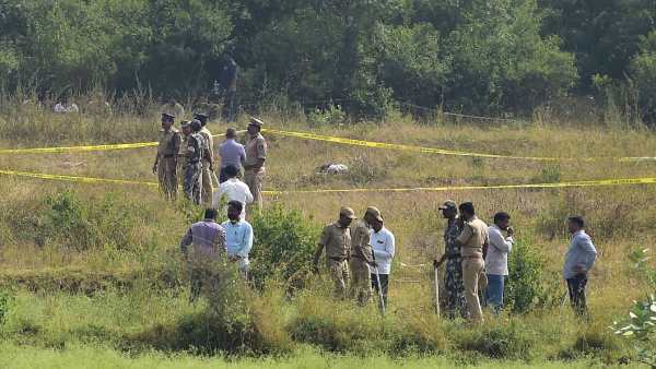 एनकाउंटर में पुलिस ने चलाई आखिर कुल कितनी गोलियां