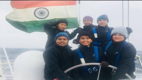 जब केपहॉर्न (चिली) में महिला क्रू ने फहराया तिरंगा