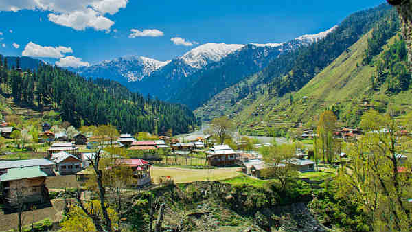 पीओके को कश्मीर में मिलाने की मांग