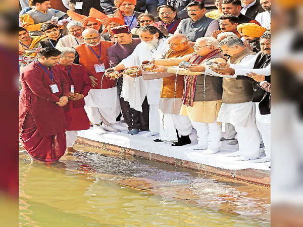 कब से मन रहा है 'अंतरराष्ट्रीय गीता महोत्सव'