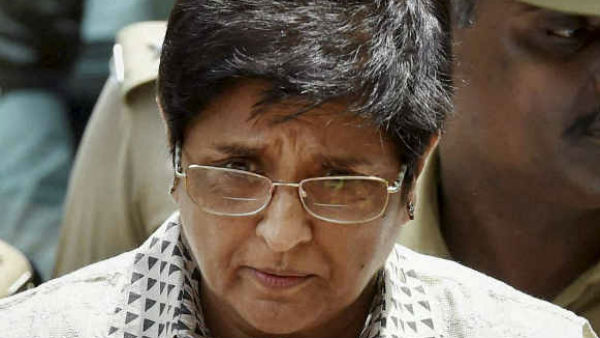 ये बीमार पुरुष आते कहां से हैं?