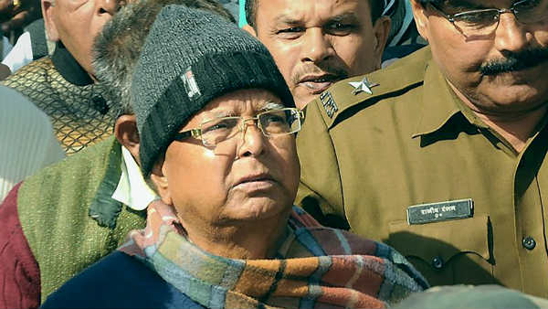 लालू के निशाने पर मोदी-नीतीश-पासवान