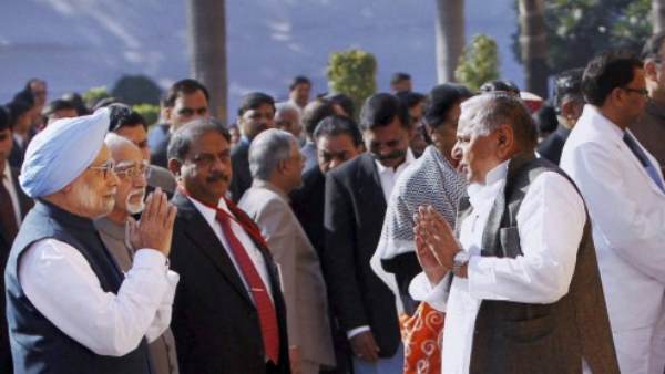 पुरस्कार जया बच्चन ने लिया