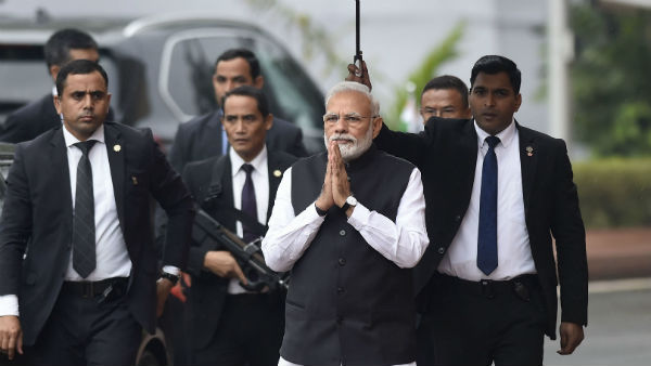 दूतावासों के बाहर प्रदर्शन की साजिश