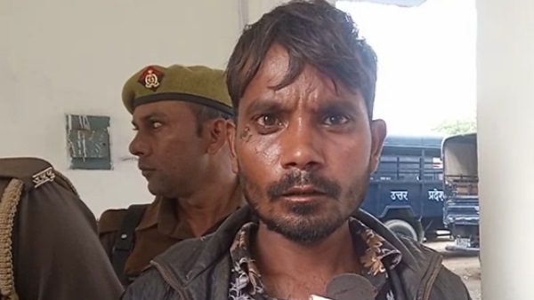 दीवार फांदकर घर में कूदा पति और उसका दोस्त