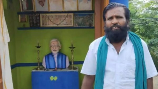 अपनी कमाई से बनवाया मंदिर