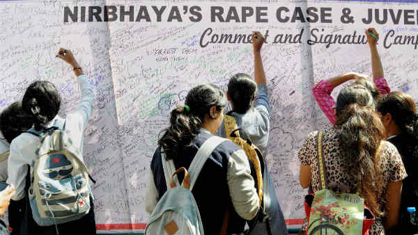 सुप्रीम कोर्ट के वकीलों ने भी उठाए हैं एनकाउंटर पर सवाल