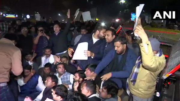 Several students injured in violent clash with Delhi Police admitted to hospital Several students injured in violent clash with Delhi Police admitted to hospital