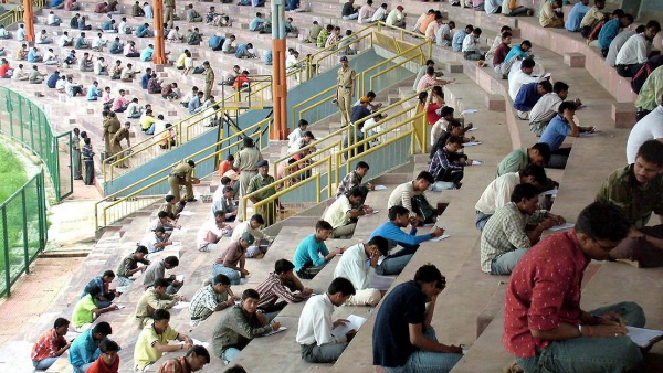 हर साल 12 मिलियन लोगों को नौकरी की जरूरत