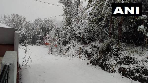 manali temperature, snowfall in india now, snowfall, beautifull pictures, snow fall, snowfall in india, pictures of snowfall, बर्फबारी, बर्फबारी की तस्वीरें, भारत में बर्फबारी, दिल्ली, मनाली में तापमान, भारत में बर्फबारी कहां हो रही है, स्नोफॉल manali temperature, snowfall in india now, snowfall, beautifull pictures, snow fall, snowfall in india, pictures of snowfall, बर्फबारी, बर्फबारी की तस्वीरें, भारत में बर्फबारी, दिल्ली, मनाली में तापमान, भारत में बर्फबारी कहां हो रही है, स्नोफॉल