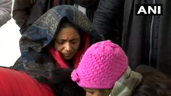 स्वाति मालीवाल की तबीयत बिगड़ी, INJP हॉस्पिटल ले जाया गया स्वाति मालीवाल की तबीयत बिगड़ी, INJP हॉस्पिटल ले जाया गया