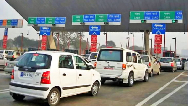 फास्टैग वाहनों के लिए होगी अलग लेन