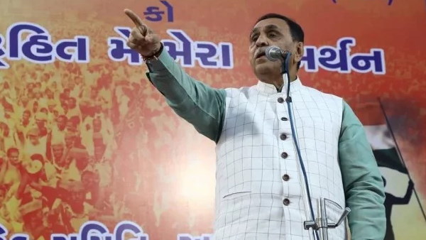 गांधी और मनमोहन की इच्छाओं का सम्मान नहीं कर रही कांग्रेस
