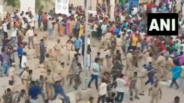 पूरे देश में वारदात के खिलाफ गुस्सा