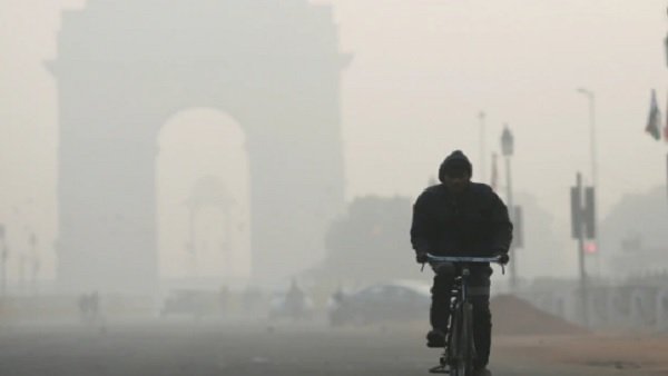 हवाई और ट्रेन यातायात प्रभावित