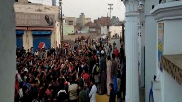 India Strongly Condemns Vandalism At Nankana Sahib Guruwara in P India Strongly Condemns Vandalism At Nankana Sahib Guruwara in P