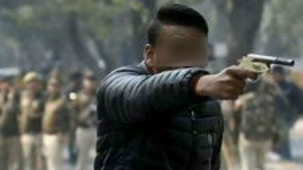 गोली चलाने से पहले क्या बोला आरोपी?