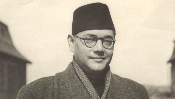 'सुभाष का योगदान गांधी से कम नहीं'