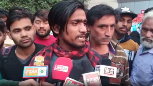 पीड़ित चालक से की उगाही की कोशिश