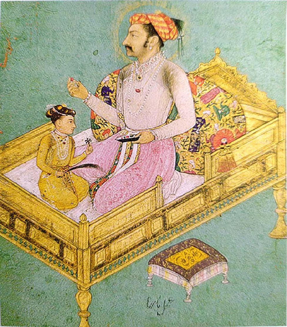 बचपन में दारा शिकोह अपने पिता शाहजहाँ के साथ बचपन में दारा शिकोह अपने पिता शाहजहाँ के साथ