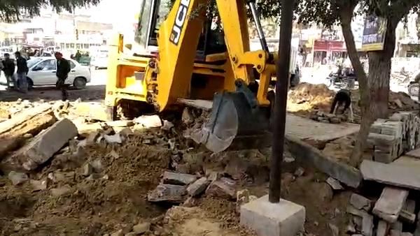 Bikaner Congress leader accused of threatening the UIT team for removing encroachment Bikaner Congress leader accused of threatening the UIT team for removing encroachment