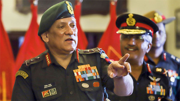 कुछ लोग पूरी तरह से कट्टर हो चुके हैं