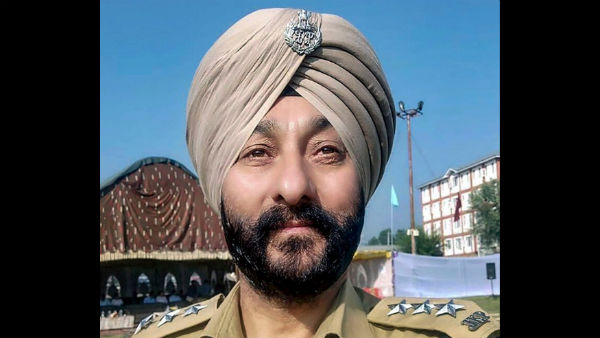 davindar-singh davindar-singh