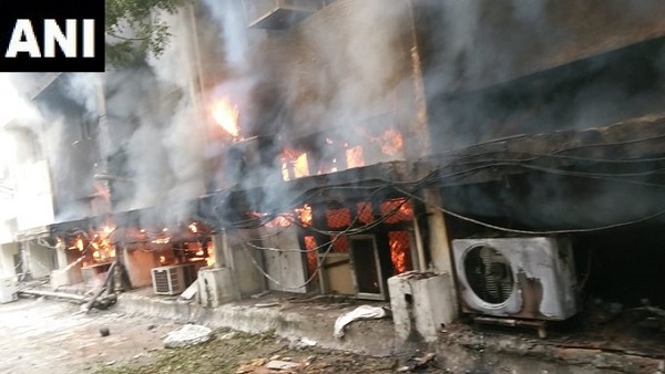 Delhi: Fire breaks out at Transport Department office in Civil Lines Delhi: Fire breaks out at Transport Department office in Civil Lines