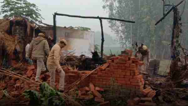 girl set fire herself because lover refused the marriage girl set fire herself because lover refused the marriage