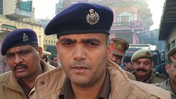 सीसीटीवी फुटेज खंगाल रही पुलिस