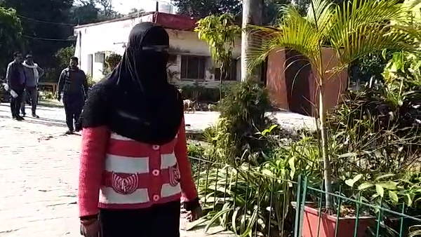 Nagma, who made PM Modi-CM Yogi painting, faces threats of triple talaq Nagma, who made PM Modi-CM Yogi painting, faces threats of triple talaq