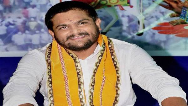 कांग्रेस नेता हार्दिक पटेल के खिलाफ दर्ज हुआ राजद्रोह का केस